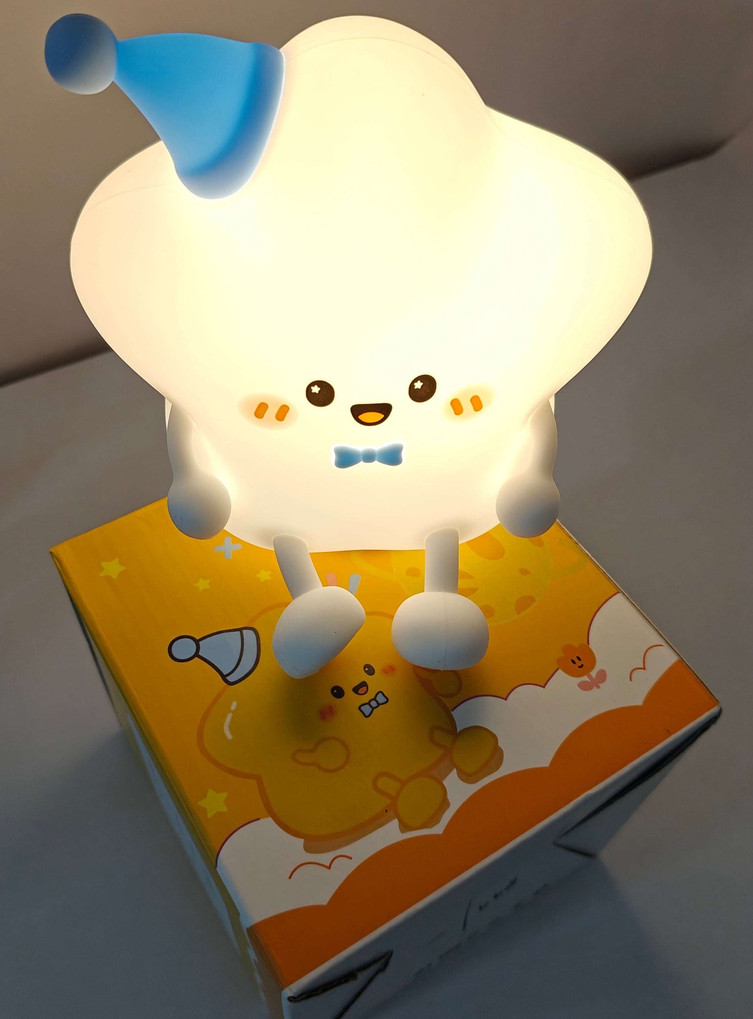 CUTIEPEA Star Silicon Lamp, Soft Glow LED Light, Rechargeable and Durable, Perfect for Kids’ Bedroom or Nursery Decor